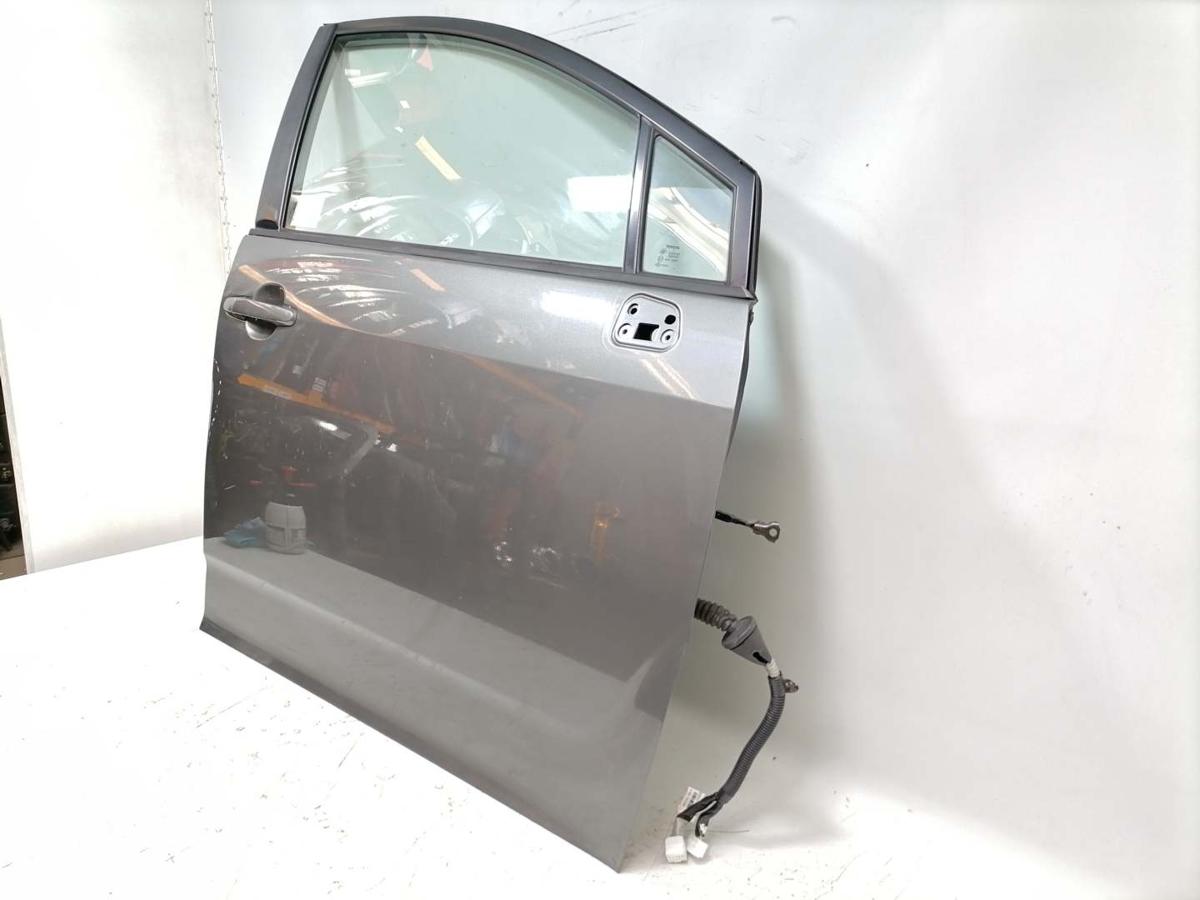 Toyota Corolla Verso original T&uuml;r vorn rechts Graumetallic 1C3 Rohbau Bj.2004